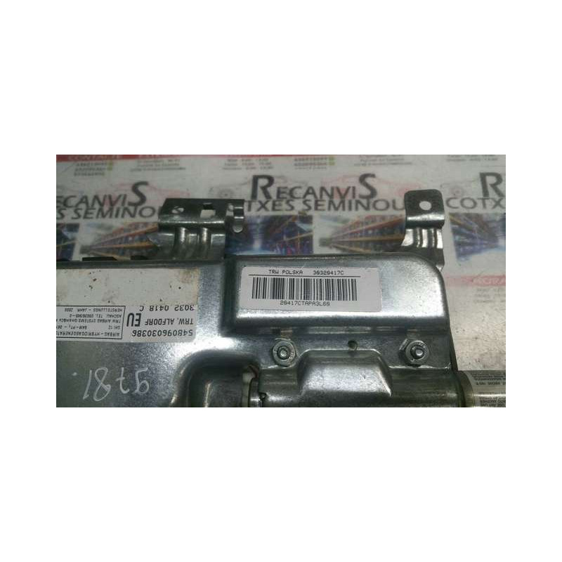 AIRBAG dreapta MERCEDES-BENZ W203 3032 0418 C / 30320418C / 30320417C3032 0418 C / 30320418C / 30320417C