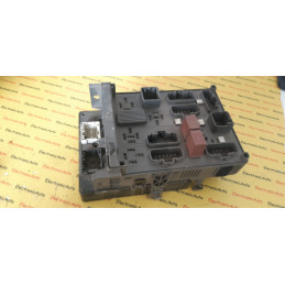 UCH + Panou sigurante RENAULT LAGUNA 2 GRANDTOUR, 8200004201E, 8200283814, 518836002, 8200276504N, 8200300662, 8200283814, – 220,00&nbsp;lei – ElectronicAuto