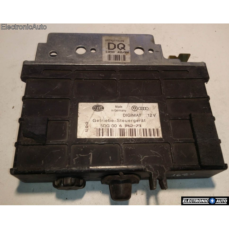 CALCULATOR cutie automata AUDI 5DG00696273