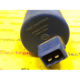 Pompa Spălare Parbriz Mitsubishi, Volvo S40,V40, PA66 GF25 Fico Transpar